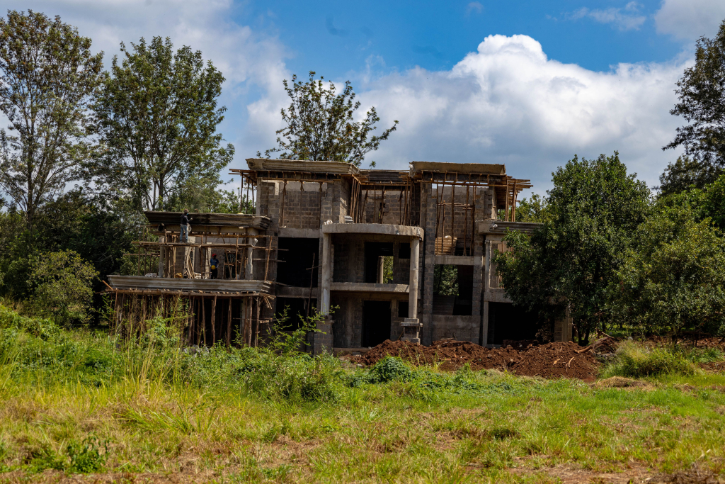 Why Choosing the Right Company to Build on Your Land in Kenya Matters for Your Investment 1 028A9133